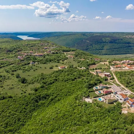 Emma Maria - #122494 * Labin (Istria)